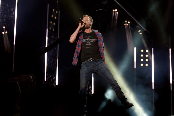 NASHVILLE, TENNESSEE - JUNE 08: (EDITORIAL USE ONLY) Dierks Bentley performs onstage during day 3 o...