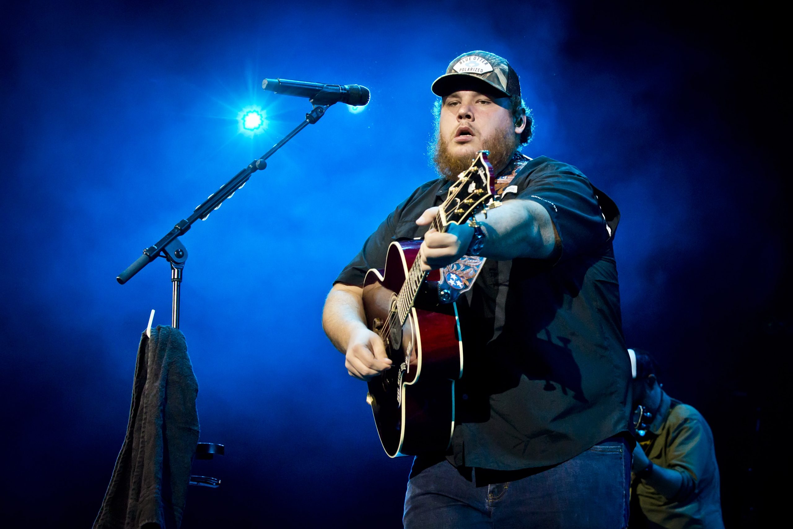 BERLIN, GERMANY - MARCH 06: American singer Luke Combs performs live on stage during a concert at t...