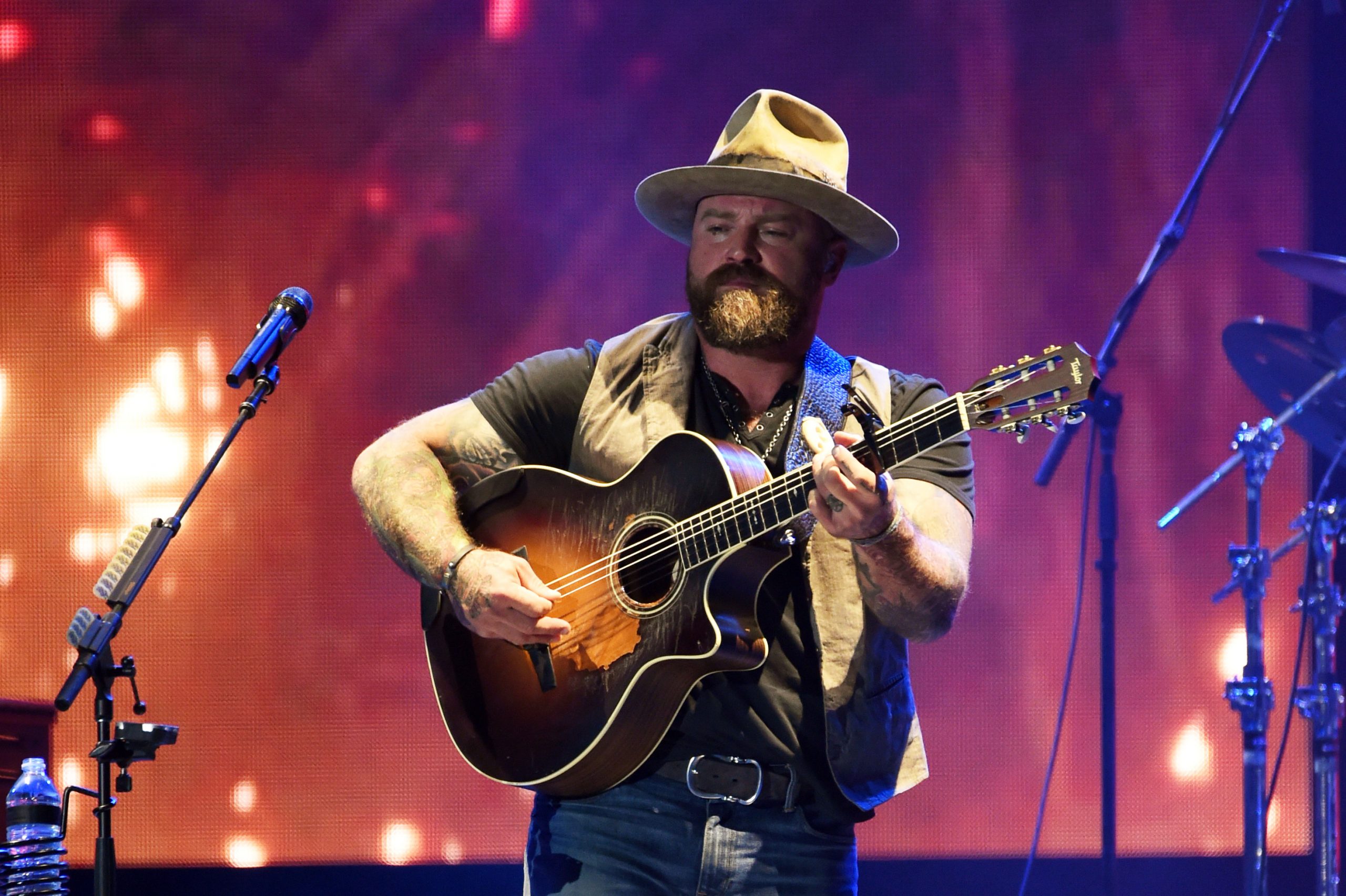 LOUISVILLE, KENTUCKY - SEPTEMBER 22:     Zac Brown of the Zac Brown Band performs during the 2019 B...