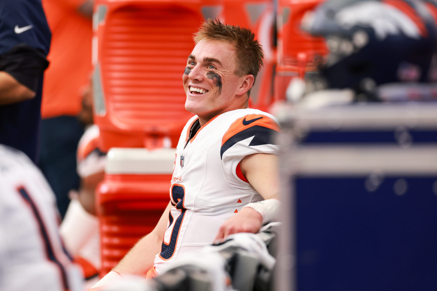 HOUSTON, TEXAS - NOVEMBER 02: Bo Nix #10 of the Denver Broncos reacts from the sideline during the ...