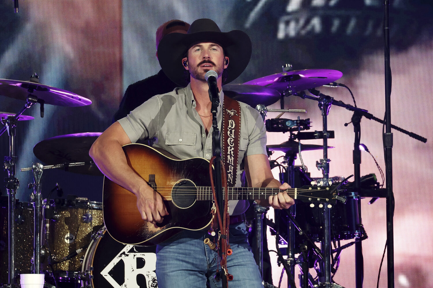 AUSTIN, TEXAS - MAY 02: (FOR EDITORIAL USE ONLY) Riley Green performs onstage during the 2026 iHear...