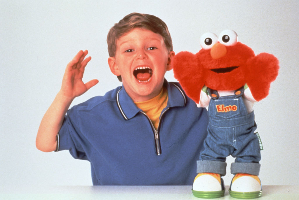 382932 02: Fisher-Price Sesame Street's Let's Pretend Elmo Can Talk, Pretending To Be Five Differen...