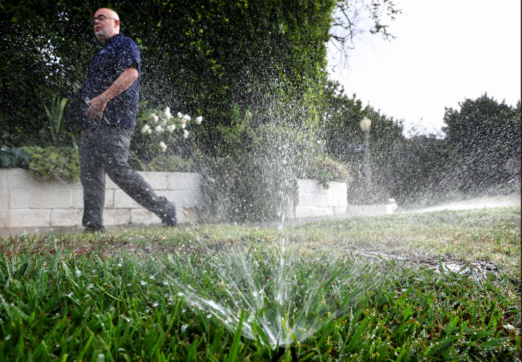 LOS ANGELES, CALIFORNIA - JULY 27: Los Angeles Department of Water and Power (LADWP) water conserva...
