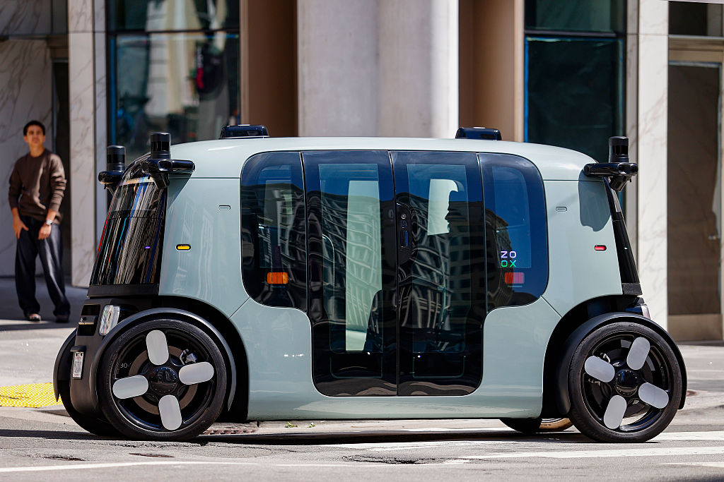 SAN FRANCISCO, CALIFORNIA - AUGUST 03: An Amazon-owned Zoox driverless robotaxi drives down a stree...