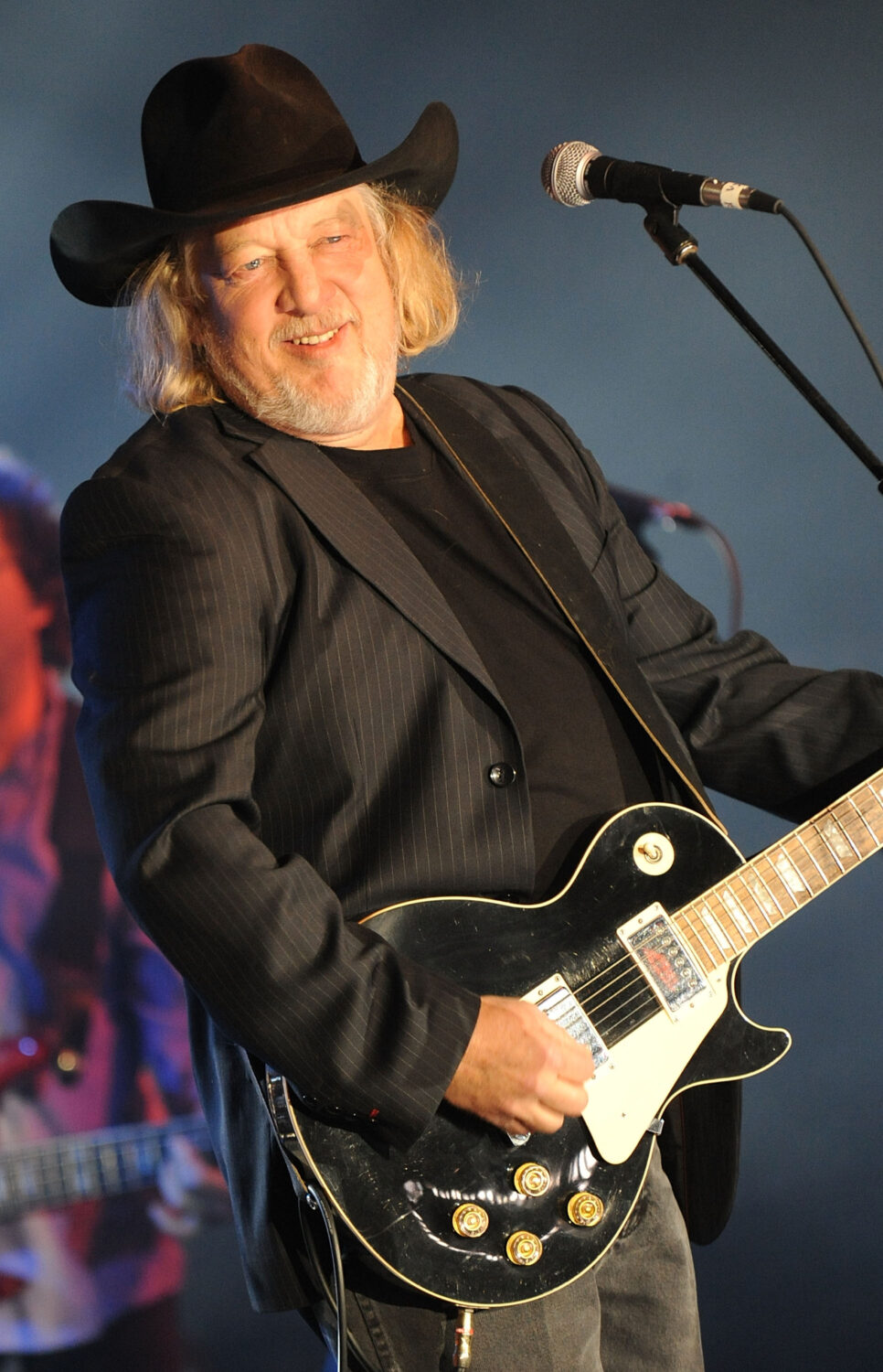 DOTHAN, AL - JANUARY 17:  Singer/Songwriter John Anderson performs during the Country Crossing Gran...